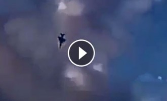 VIDEO A PARTAGER UN MAXIMUM – L’armée yéménite abat un chasseur saoudien !!!