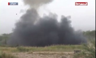 Destruction de véhicules blindés saoudiens (fabrication américaine) par l’armée Yéménite