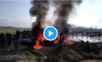 URGENT : Des avions de combat pakistanais abattent 2 avions de combat indiens.. dont un à l’intérieur du territoire pakistanais.. et capturent son pilote..