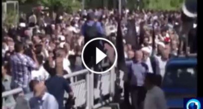 [VIDEO] Solidarité des Iraniens avec les pèlerins morts