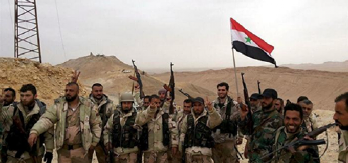 [Images] | Les soldats syriens célèbrent leur Victoire à Palmyre