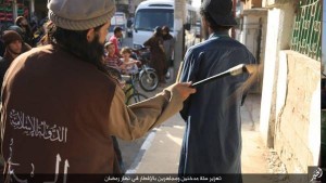 Regardez comment Daesh punit ceux qui ne pratiquent pas le jeûne du Mois de Ramadhan 2