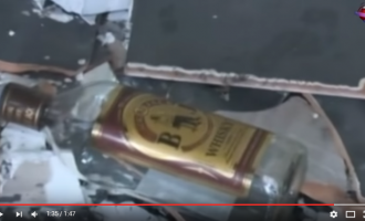 Des bouteilles d’alcool retrouvées dans les tribunaux « islamiques » de Daesh à Falloujah
