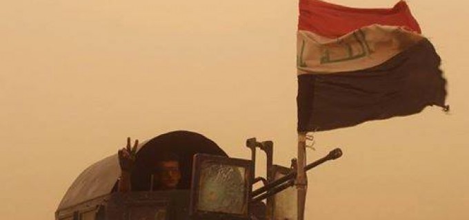 Le drapeau irakien flotte de nouveau à Falloujah