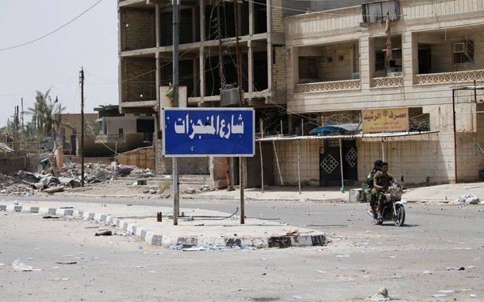 Les troupes libyennes en action contre les terroristes salafistes de Daesh dans la ville côtière de Syrte 4