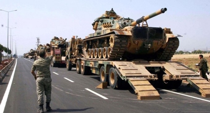 Damas condamne l’intervention turque aux côtés des rebelles en Syrie