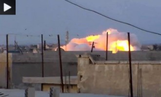 [VIDEO] L’armée syrienne détruit le centre de commandement des terroristes de DAESH à Daraa