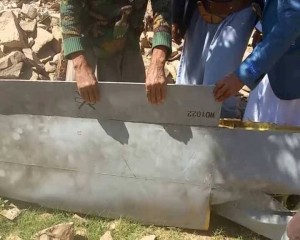 En images La résistance yéménite abat un drone près de Sana 2