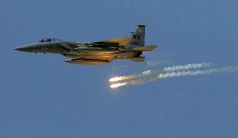 L'aviation irakienne tue 11 chefs de Daesh dans des frappes aériennes à Mossoul