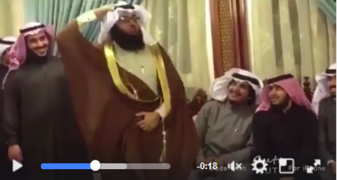 VIDÉO : L’Ambassadeur d’Arabie Saoudite a célébré l’assassinat de l’ambassadeur de la Russie en Turquie, vraiment pitoyable !