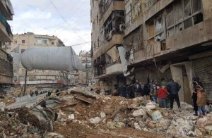 Le retour progressif des habitants d'Alep dans leur quartier après la Victoire de l'Armée Arabe Syrienne et de ses alliés sur les terroristes3