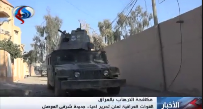 Les forces irakiennes libèrent de nouveaux quartiers à Mossoul, et se dirigent vers la frontière syrienne