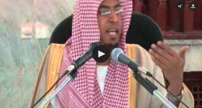 [Vidéo] | Un prêcheur salafiste saoudien : « Les femmes médecins sont des prostituées !!! »