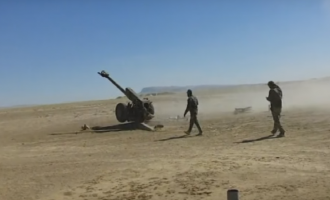 L’Armée Arabe Syrienne avec le soutien de l’Armée russe repoussent une attaque de Daesh contre Palmyre