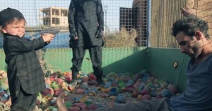 Un enfant daeshien tue à bout portant 1 homme et 2 jeunes garcons3