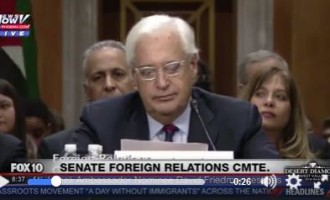 [Vidéo] | 2 palestiniens et 3 américains interrompent une audience au sénat américain brandissent le drapeau Palestinien