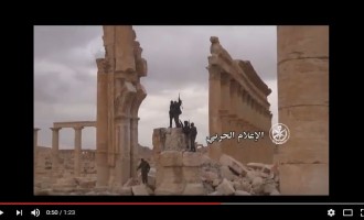 [VIDEO] L’Armée Arabe Syrienne reprend la citadelle de Palmyre