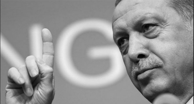 INCROYABLE MAIS VRAI : Erdogan qualifie la Mobilisation populaire « d’organisation terroriste »