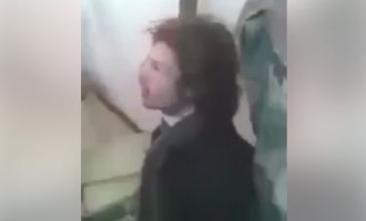 [Vidéo] | Un terroriste salafiste du Front Al Nosra capturé par l’Armée Arabe Syrienne à Qaboun il y a 3 jours