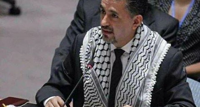 L’Image du jour : le Représentant de la Bolivie à l’ONU, portant le kefiyeh palestinien au cours de son allocution au conseil de sécurité