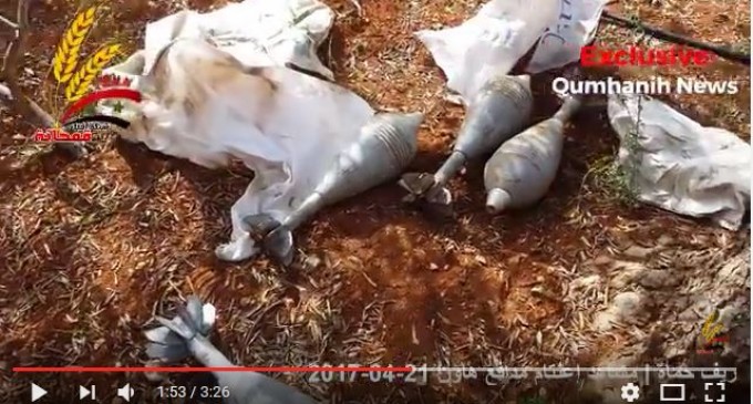 [Vidéo] | L’Armée Arabe Syrienne découvre des sacs d’aides humanitaires remplis d’explosifs provenant de Turquie !!!