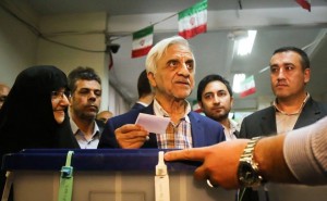 Les candidats à la 12ème élection présidentielle iranienne ont votés tôt ce matin10