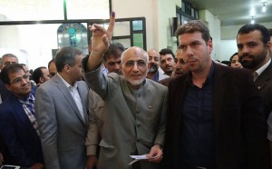 Les candidats à la 12ème élection présidentielle iranienne ont votés tôt ce matin7