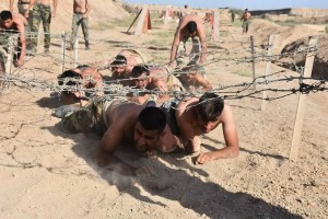 Les combattants de la Mobilisation Populaire irakienne s’entraînent avant d'aller combattre les terroristes salafistes de Daesh7
