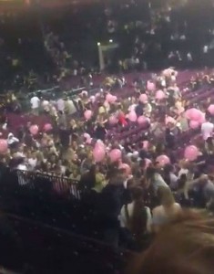 URGENT Attentat terroriste au Manchester Arena 22 morts et 59 blessés !3