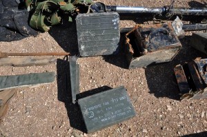 L'Armée Arabe Syrienne saisie des munitions israéliennes appartenant aux terroristes de Daesh à Al Waer (près de Homs)4