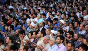 L'Ayatollah Khamenei préside la prière de l'Aïd Al Fitr à Téhéran.2