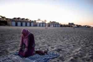 Voici quelques belles images de la prière de l’Aïd-al-fitr dans le monde11