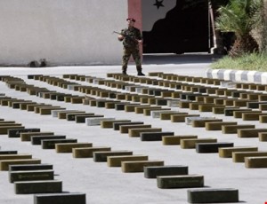 L'Arabe Arabe Syrienne saisit une grosse quantité d’armes américaines et françaises dans le Qalamoun ouest6