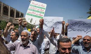 Les iraniens sont sortis en masse pour protester contre l'agression que subit les Palestiniens à Al Qods Al Charif, après la prière du vendredi à Téhéran3
