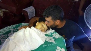 Mohamed Ahmed Al-Sayes (6 ANS) est l'un des 23 enfants récemment morts parce qu'ils ont été empêchés de se rendre à l'extérieur de Gaz1