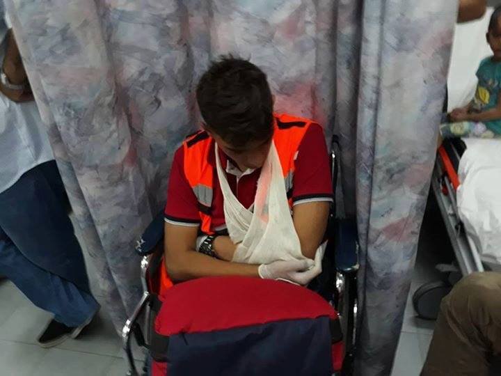 Regardez comment les forces d'occupations israéliennes battent les fidèles Palestiniens à al-Aqsa4