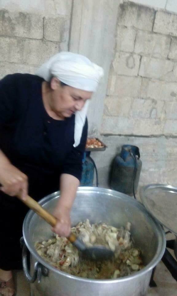 Aujourd'hui, les mères des martyrs préparent à manger aux soldats de l'Armée Arabe Syrienne à Hama - Syrie3
