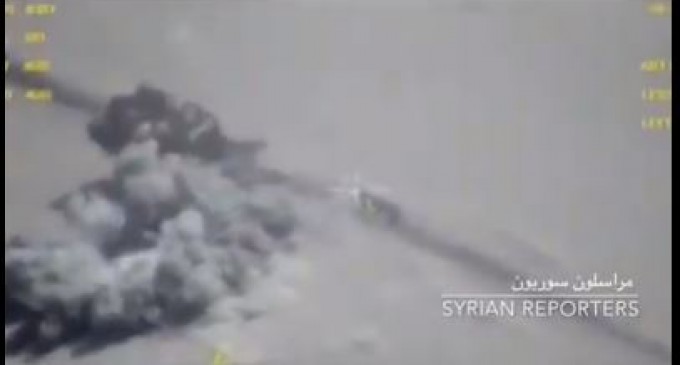 [Vidéo] | Les forces russes éliminent des terroristes de Daesh dans la région de Deir ez-Zor