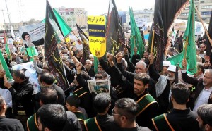 MANIFESTATIONS MONSTRES hier après la prière du vendredi à Téhéran 8