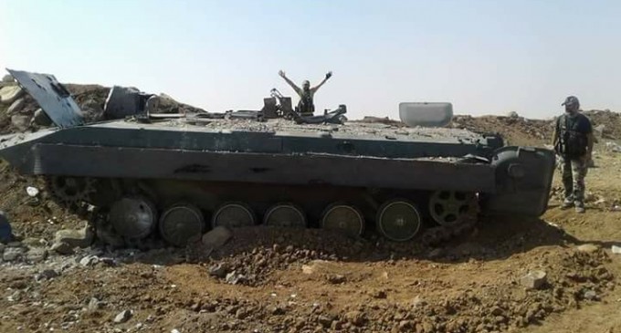 Les chasseurs russes ont repoussés les terroristes dans une attaque au nord de Hama et ont tués au moins 850 terroristes