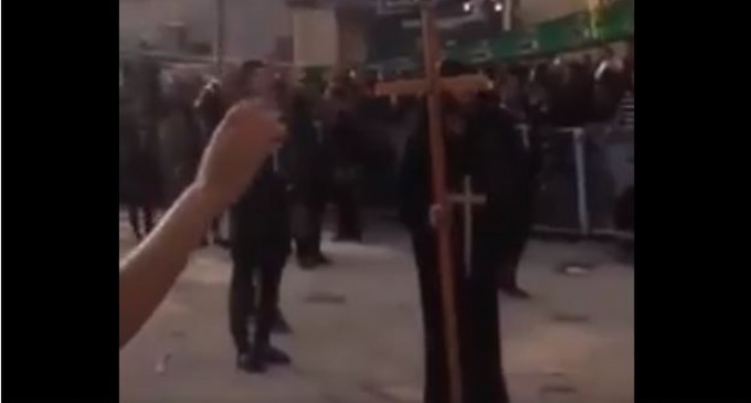[Vidéo] | Chrétiens à Karbala : « Au nom de Jésus fils de Marie nous présentons nos condoléances »