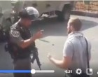 Regardez le courage de cet activiste européen qui défie les soldats de l’armée d’occupation israélienne
