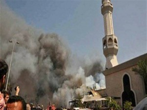 Des images de l'attentat dans une mosquée du Sinaï en Egypte CE VENDREDI 1