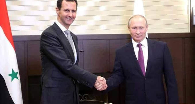 Le Président Bachar el-Assad se rend en Russie et rencontre son homologue russe Vladimir Poutine..