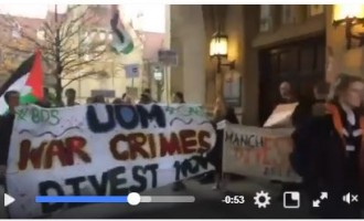 Les étudiants britanniques sortent dans les rues pour exiger aux entreprises de stopper leur investissement dans le commerce d&rsquo;armes avec Israël