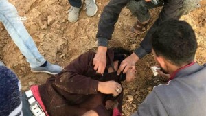 Mahmoud Almasri, âgé de 30 ans, a été tué et des dizaines d'autres ont été blessées par des balles israéliennes4