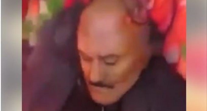 Vidéo : Les 1ères images de la mort de l&rsquo;ex-président yéménite Ali Abdallah Saleh — ATTENTION IMAGES CHOQUANTES