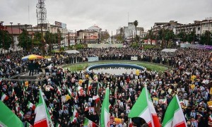 Pour le 7ème jour consécutif, des rassemblements dans différentes villes iraniennes se poursuivent pour condamner les récentes émeutes et des interventions extérieures1