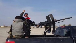 Les 1ères images du début du mouvement des forces populaires syriennes et de leur entrée dans la région d'Afrin dans la campagne du nord d'Alep. Qu'aimeriez-vous leur dire5