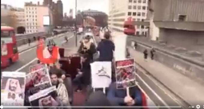 Les militants du Royaume-Uni font une tournée en bus à Londres pour protester contre la visite du Prince Héritier Saoudien Muhammad bin Salman